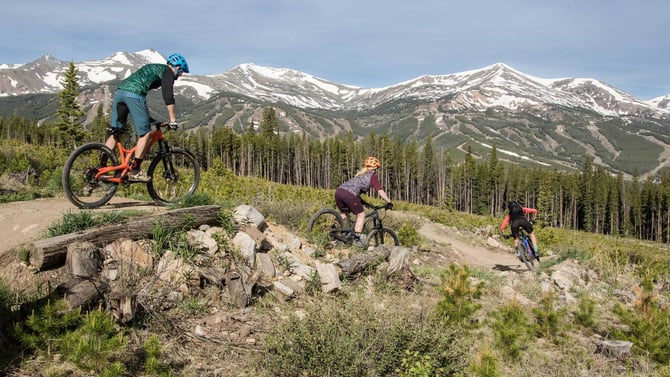 A Comfortable Base for Concerts, Family Time, and Outdoor Adventures
